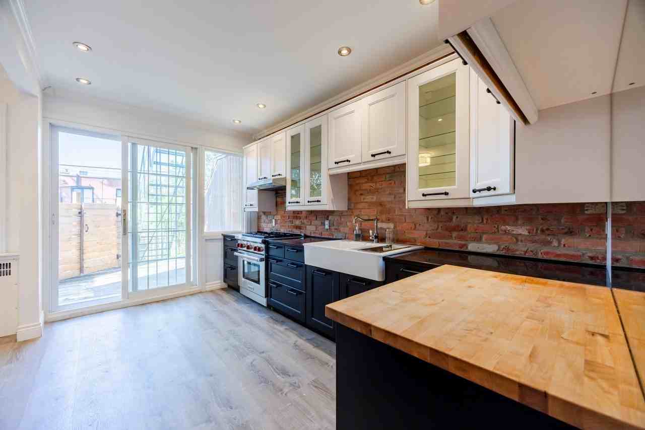 5652 Av Mclynn — photo 3