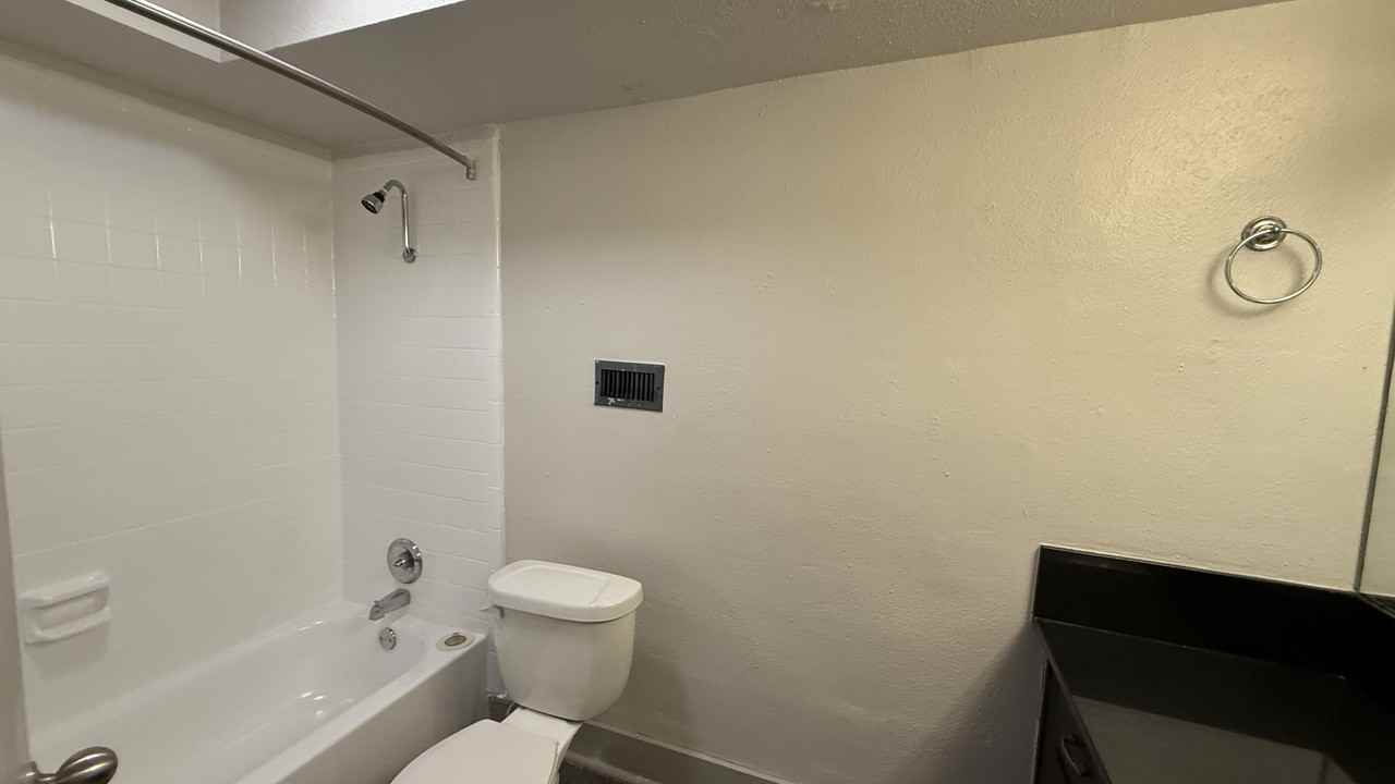 5400 Memorial - 611 #611 - Photo 6 of 35