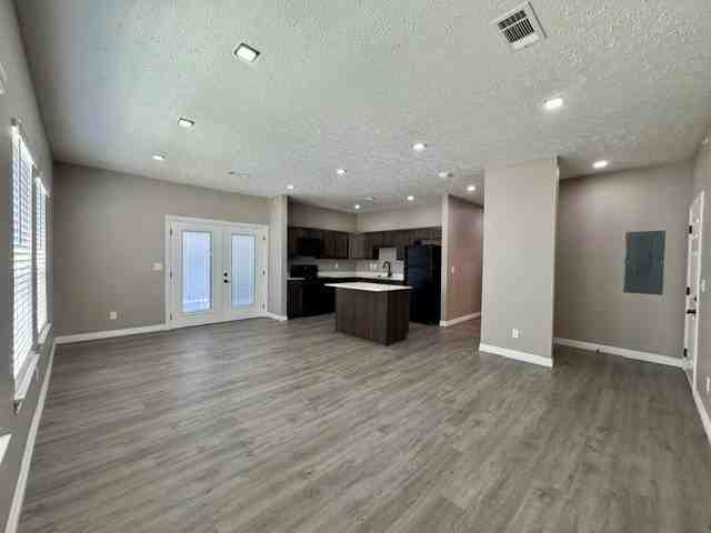 203 N 13th St #101 - Photo 7 of 24