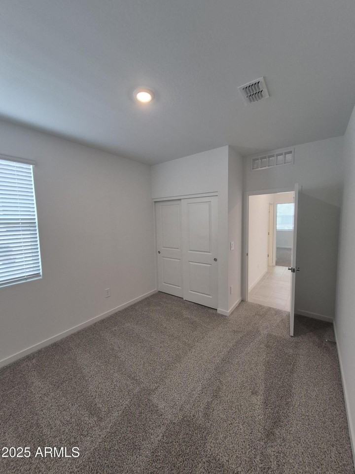 37097 W Prado St - Photo 4 of 11