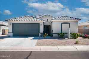 featured image of 43633 W Yucca Ln