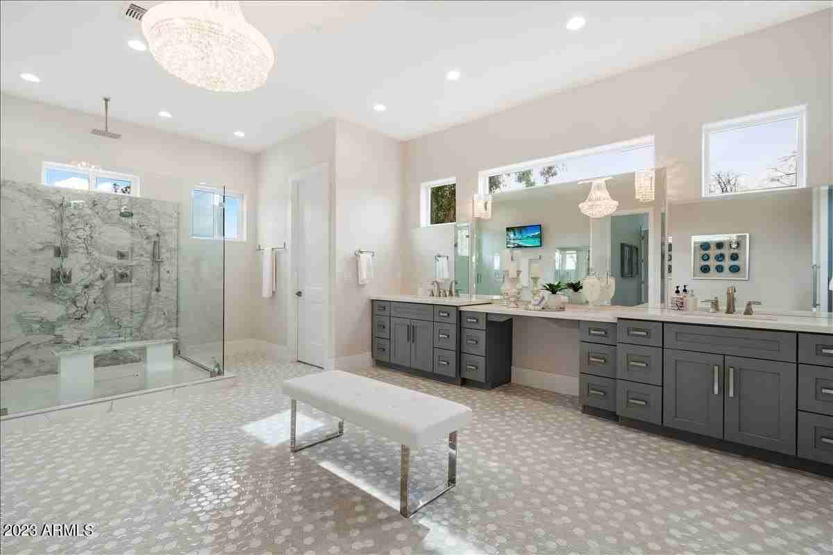 13613 N 76th St #68 - Photo 5 of 47