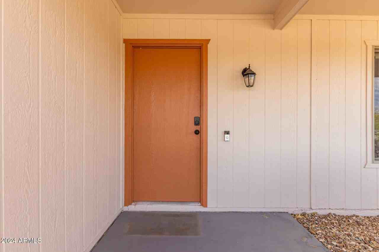 20439 N Skylark Dr - Photo 6 of 50