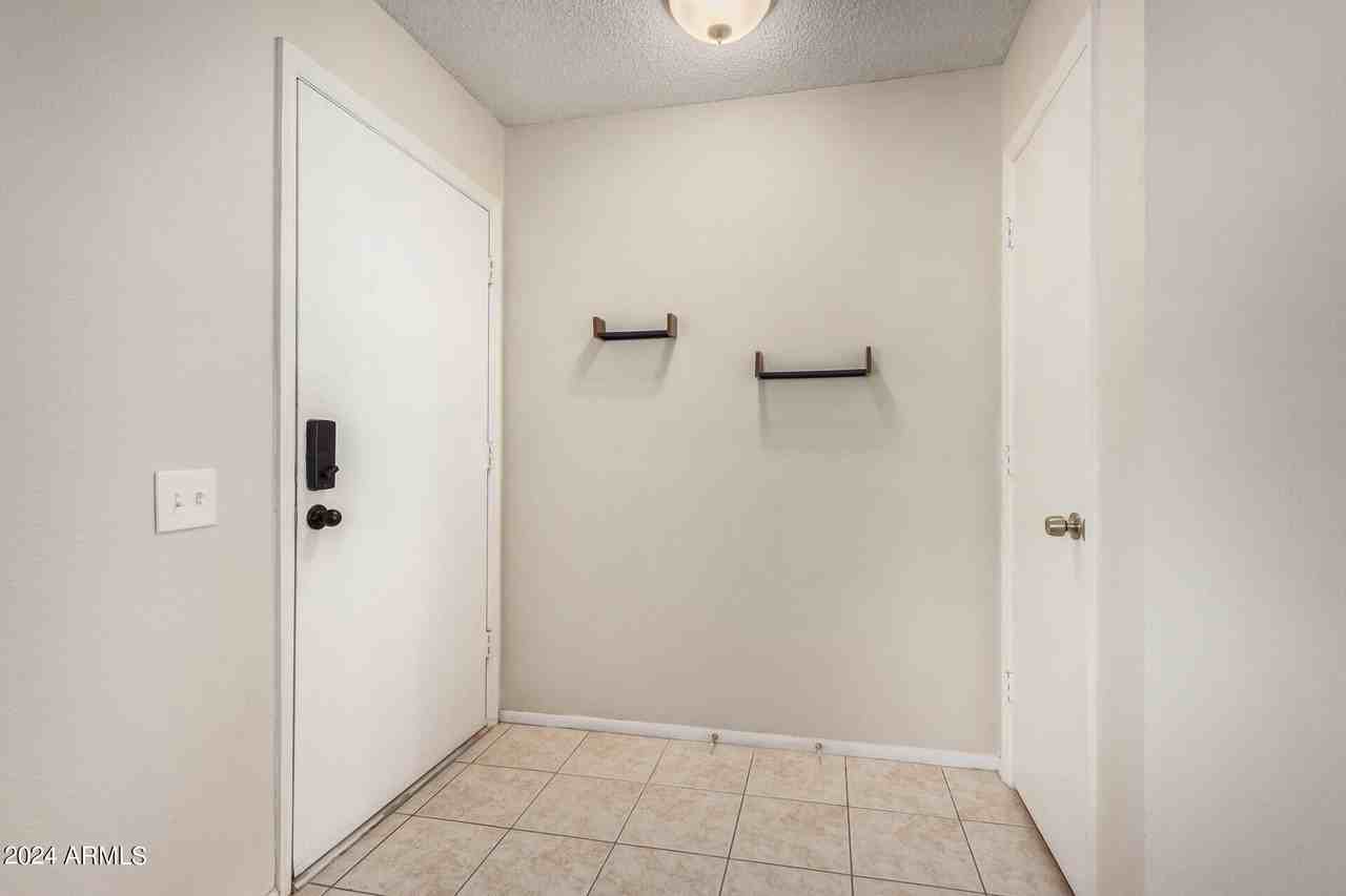20439 N Skylark Dr - Photo 7 of 50