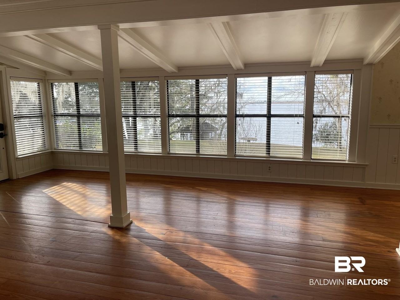 6621 Purvis Rd - Photo 4 of 50