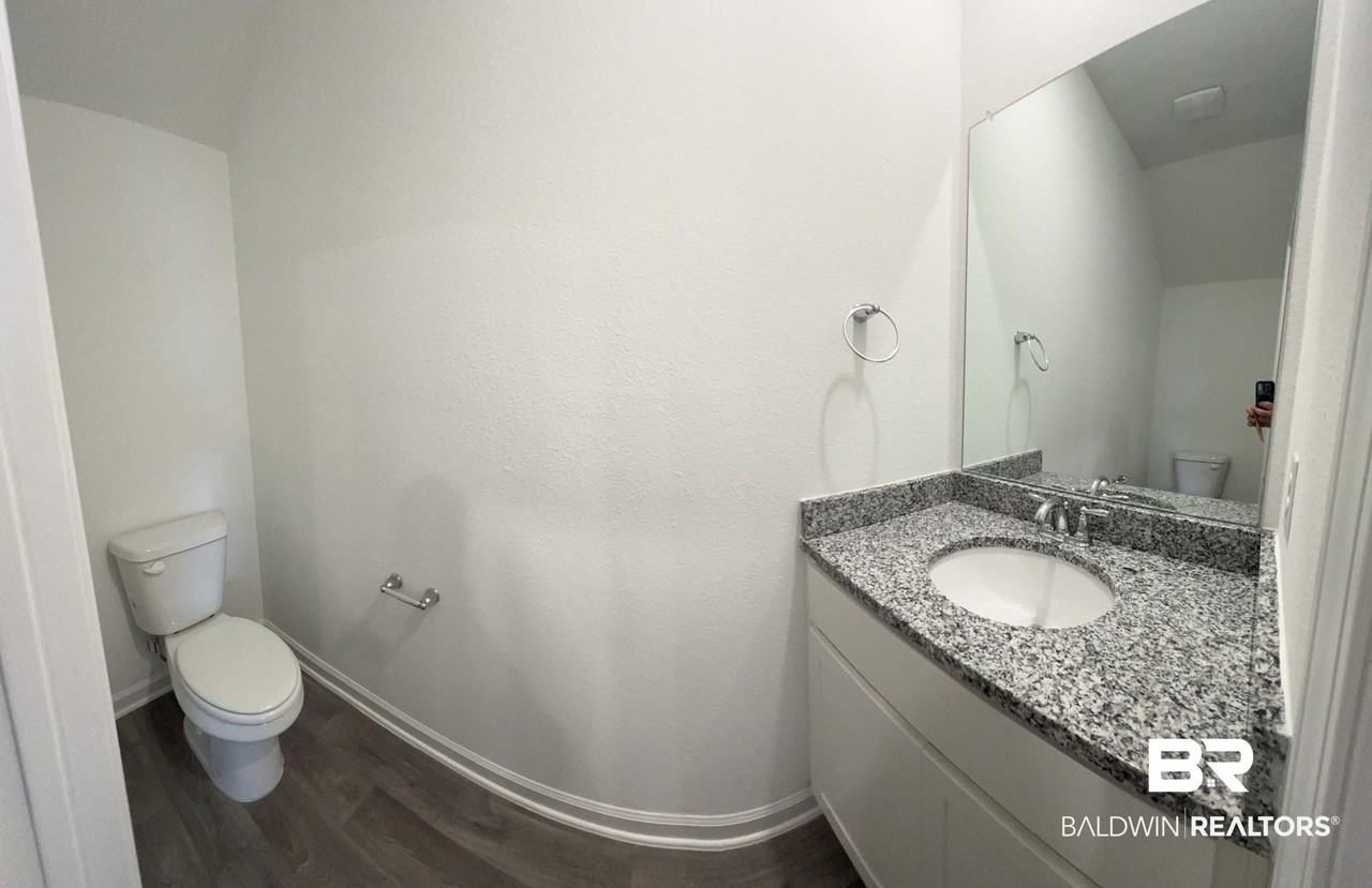 12775 Philadelphia Blvd #6 - Photo 6 of 15