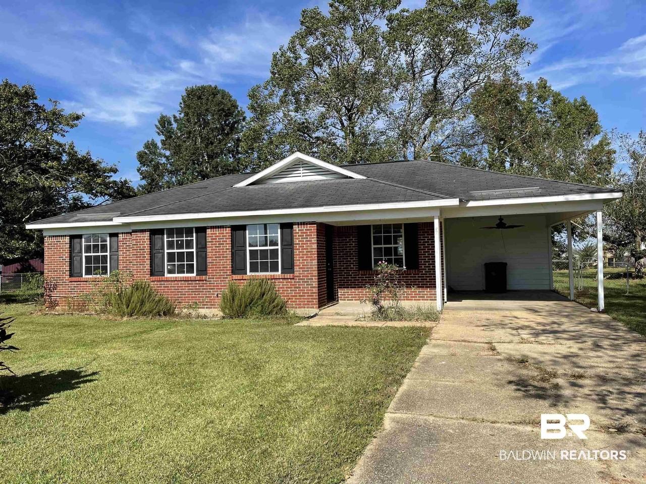 62 Northgate Cir - Photo 2 of 16