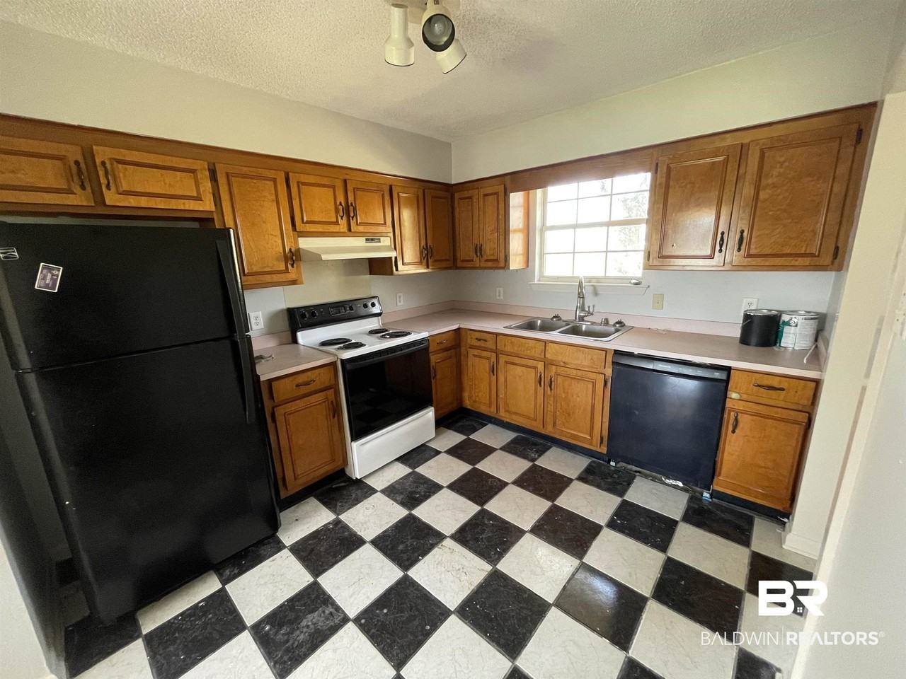 62 Northgate Cir - Photo 7 of 16