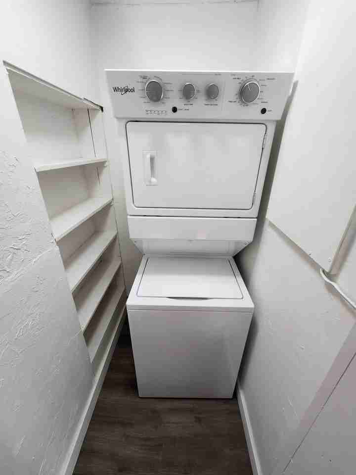 1225 S Stockton St #1 - Photo 5 of 15