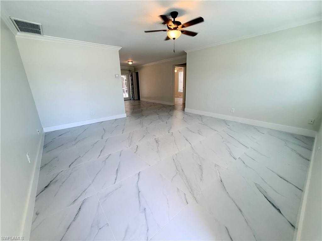 18604 Miami Blvd #604 - Photo 2 of 7