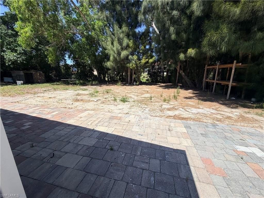 18604 Miami Blvd #604 - Photo 7 of 7