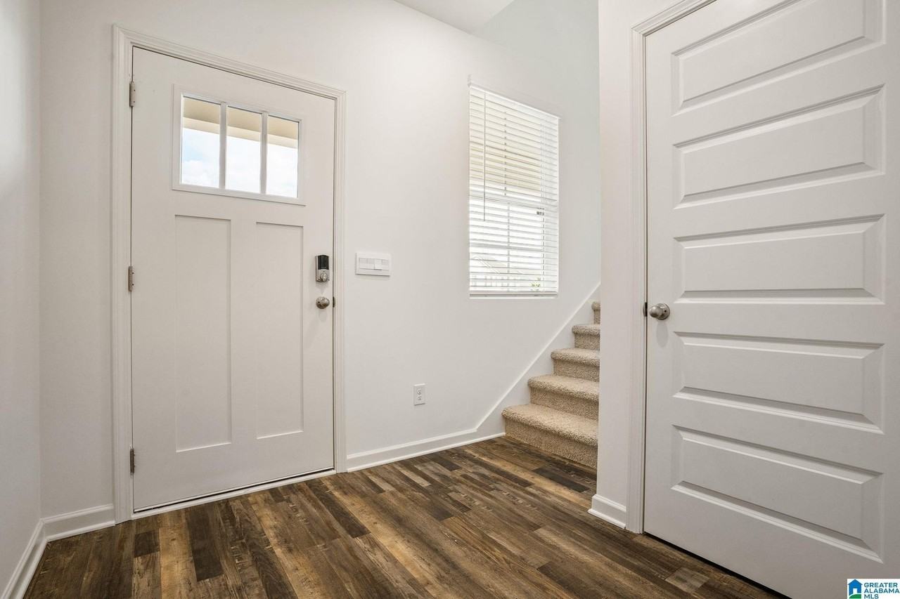 2052 Gadwall Dr - Photo 4 of 34