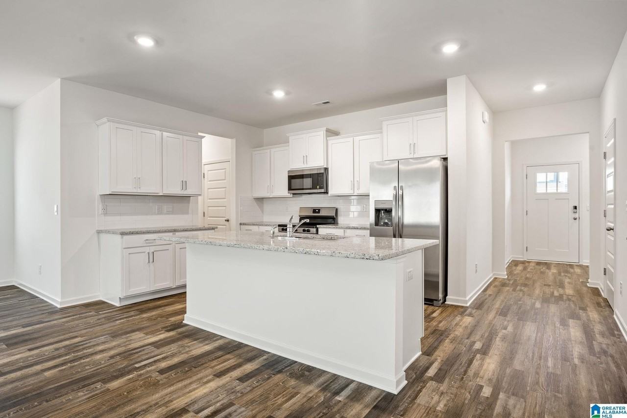 2052 Gadwall Dr - Photo 6 of 34