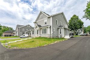 featured image of 20 Cottage St