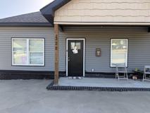 322 E Maple - Photo 1 of 1