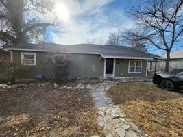featured image of 311 W Burbank St