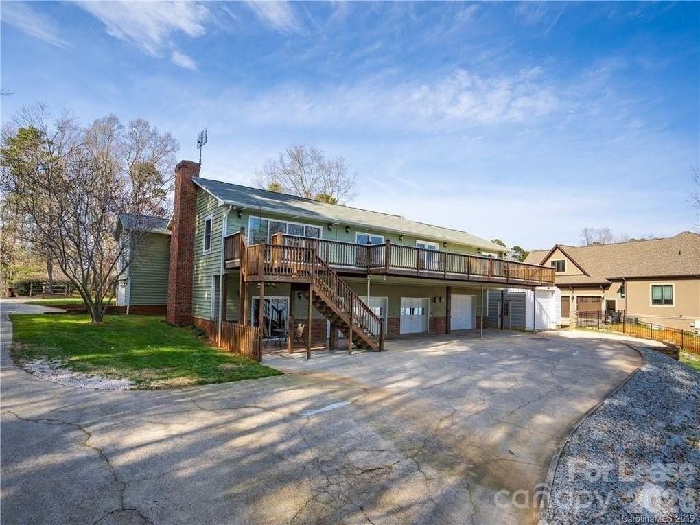 8502 Pine Lake Rd - Photo 3 of 10