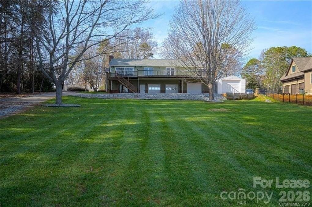 8502 Pine Lake Rd - Photo 4 of 10
