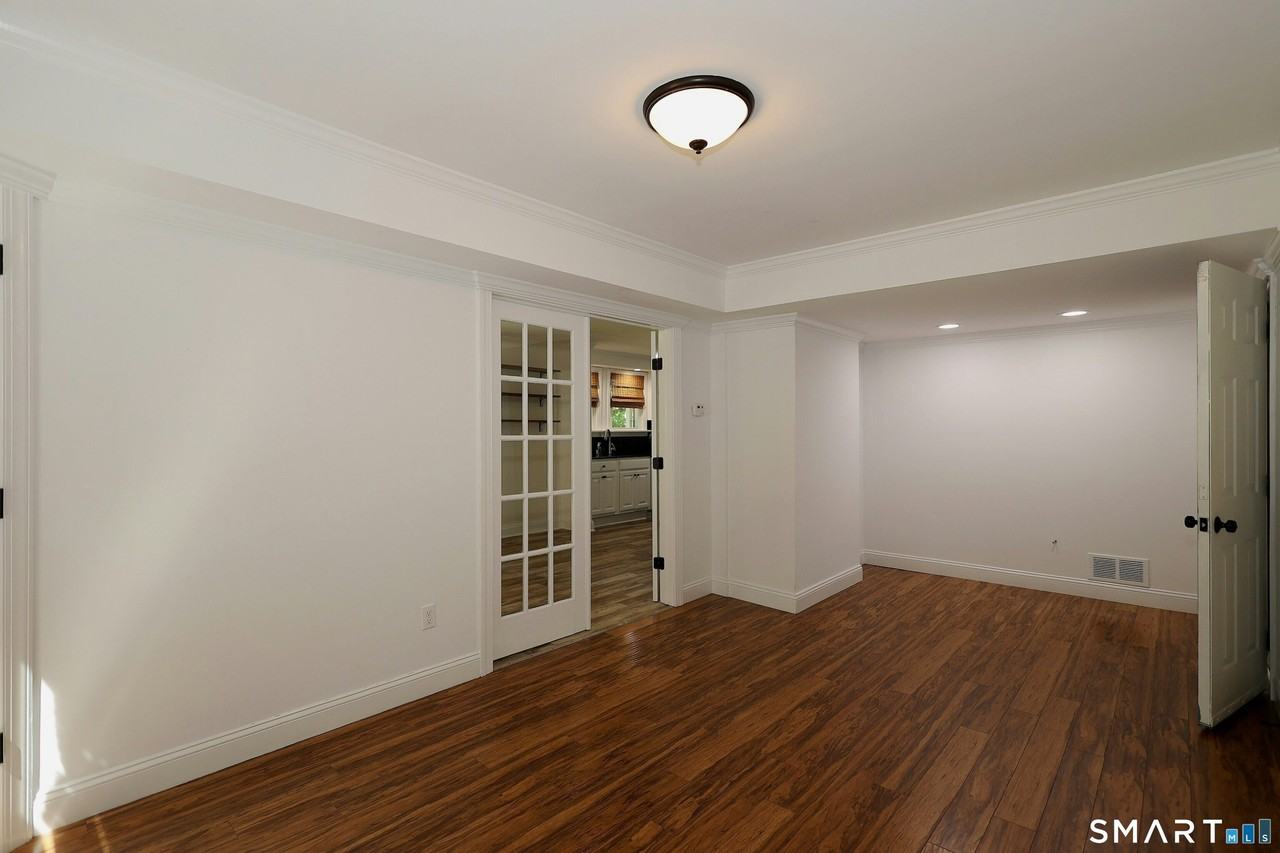 15A Maple Shade Rd - Photo 6 of 35