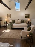 featured image of 68 Leonard St #3