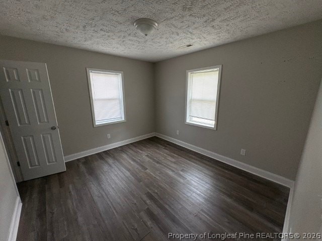 3243 Chandler St - Photo 6 of 9