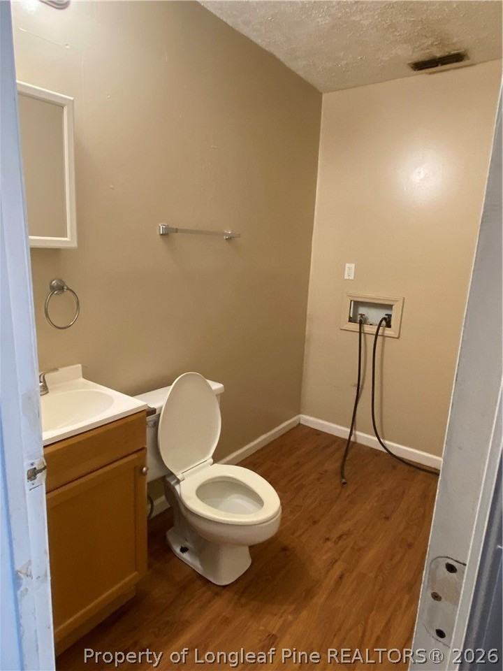1424 Tangora Ln - Photo 4 of 13