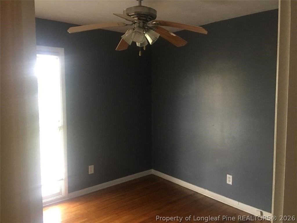 650 Stoneykirk Dr - Photo 3 of 14