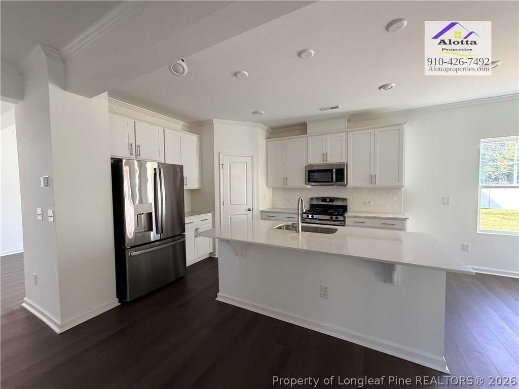 156 Hanover Dr - Photo 6 of 27