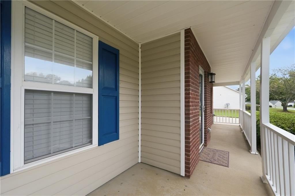 4255 Willow Springs Dr - Photo 4 of 42