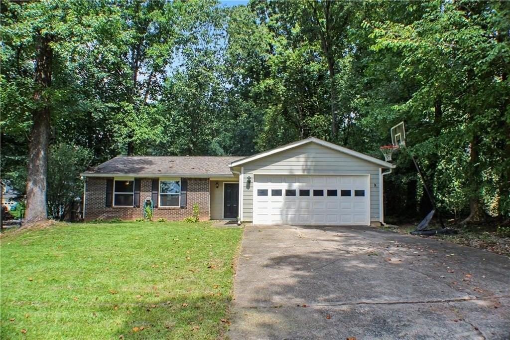 4189 Hopkins Lake Dr - Photo 3 of 32