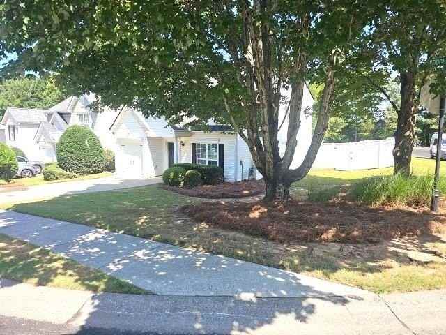 202 Woodland Way - Photo 2 of 5