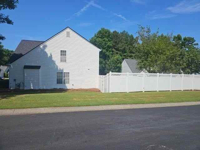 202 Woodland Way - Photo 3 of 5