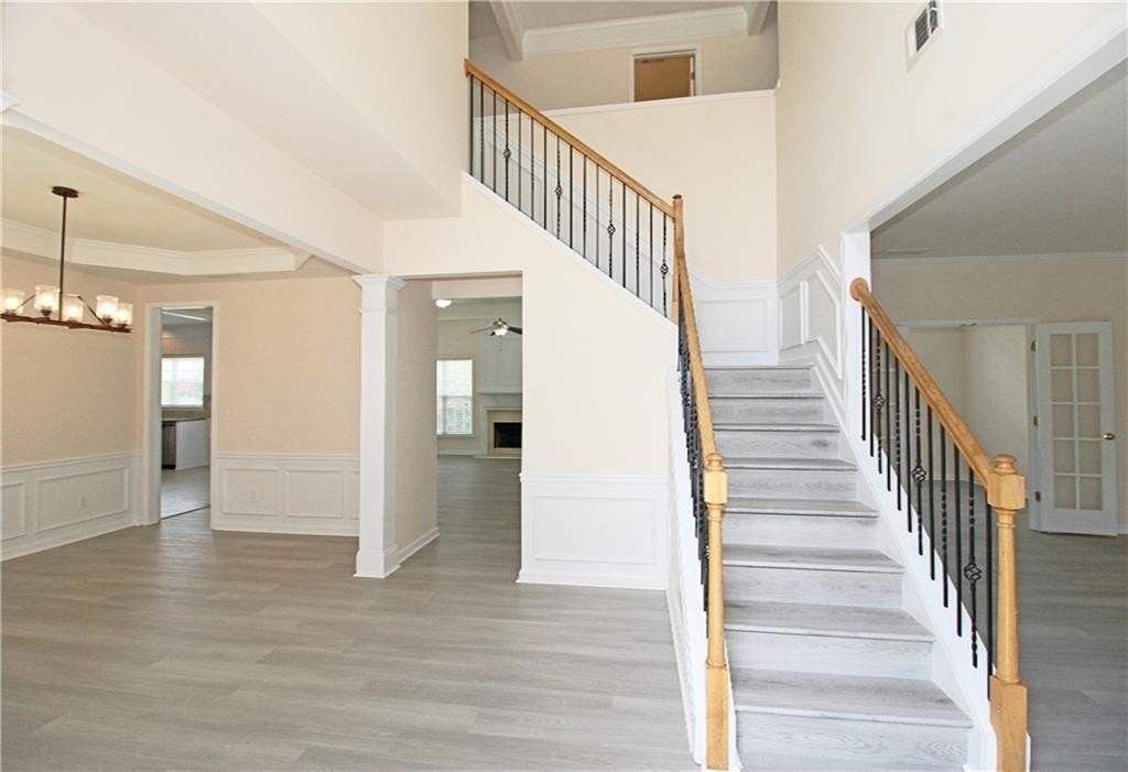 8155 Cavendish Pl - Photo 5 of 39