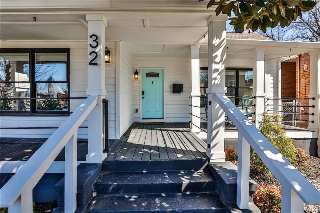 32 Howell St Se - Photo 2 of 43