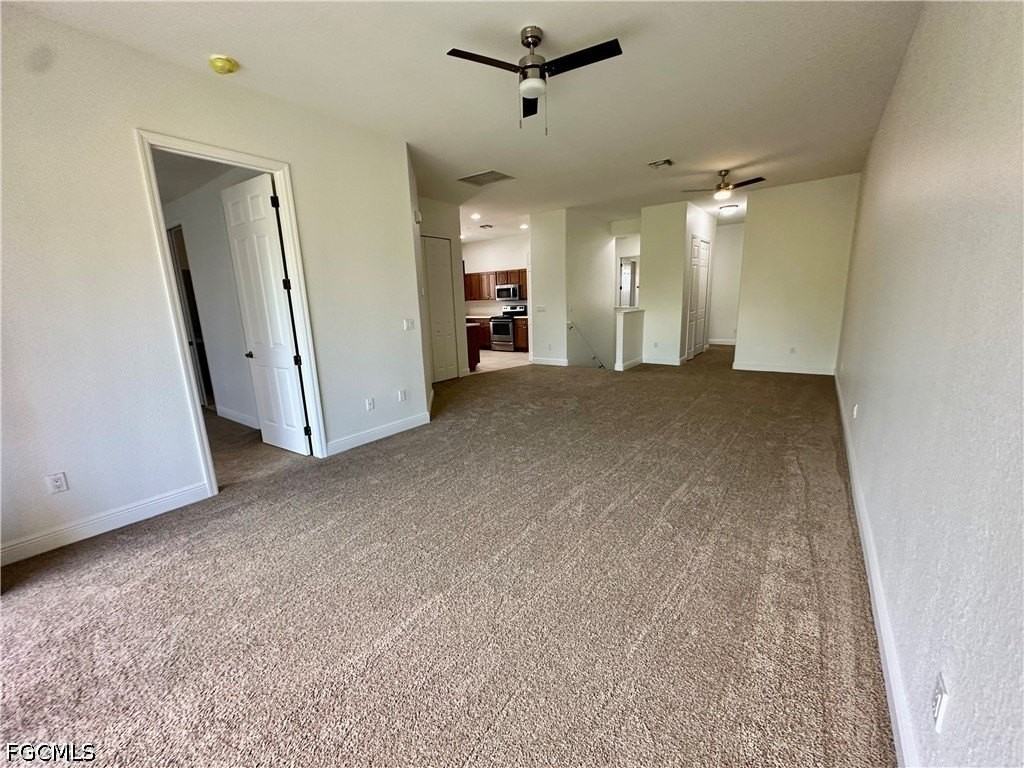 4910 Sw 17th Pl #5 - Photo 4 of 22