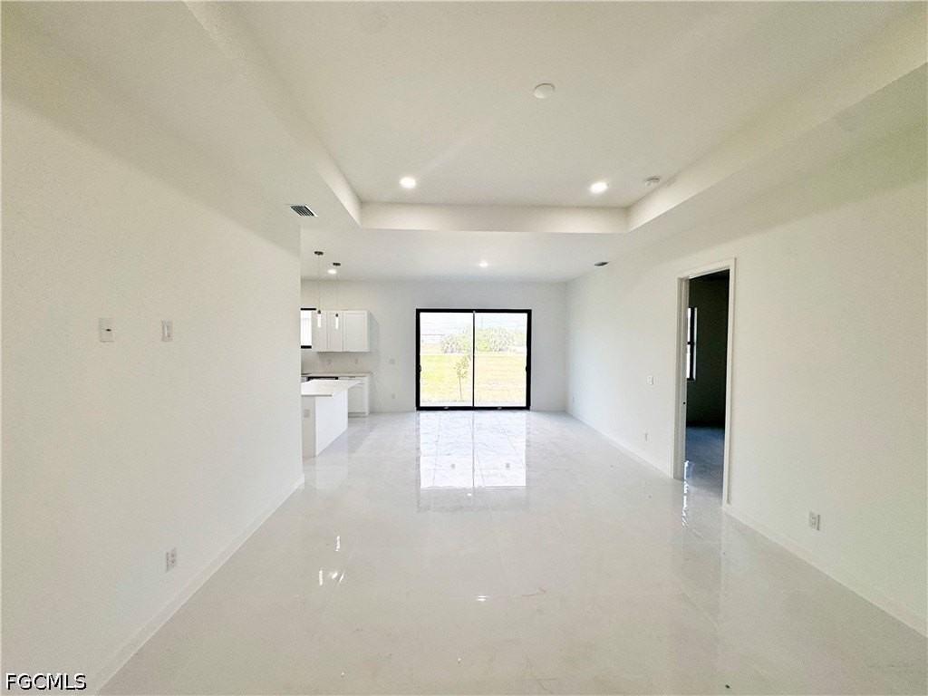 4113 Nw 34th Ln - Photo 6 of 44
