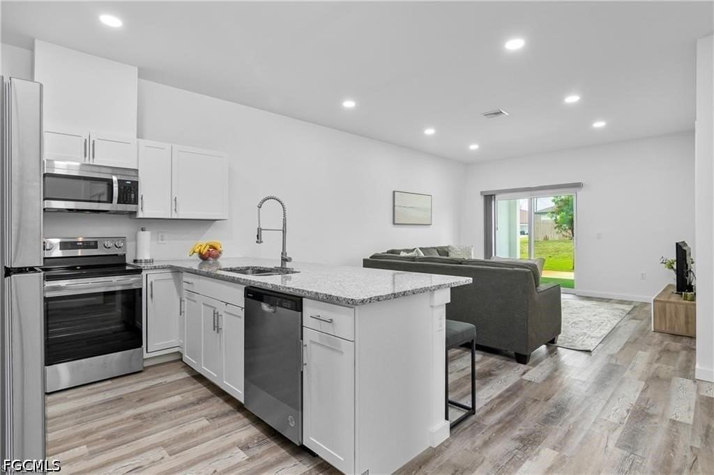 4717 25th St Sw - Photo 2 of 17