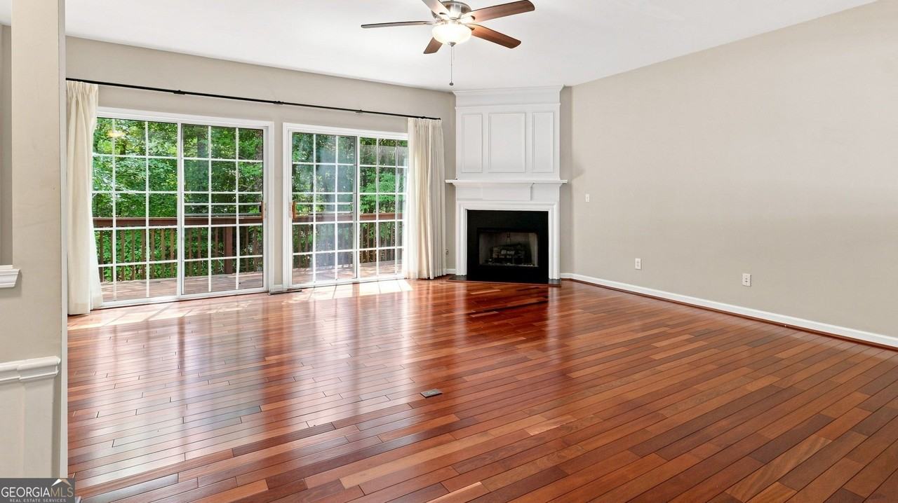 3389 Lathenview Ct - Photo 4 of 25