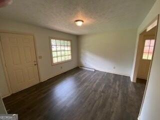 322 Parkway Pl - Photo 5 of 9