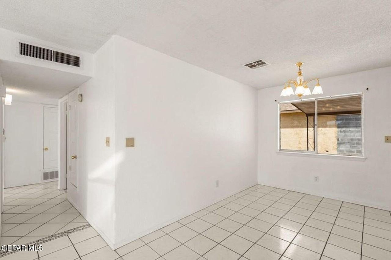 11701 Henry Phipps Dr - Photo 4 of 20