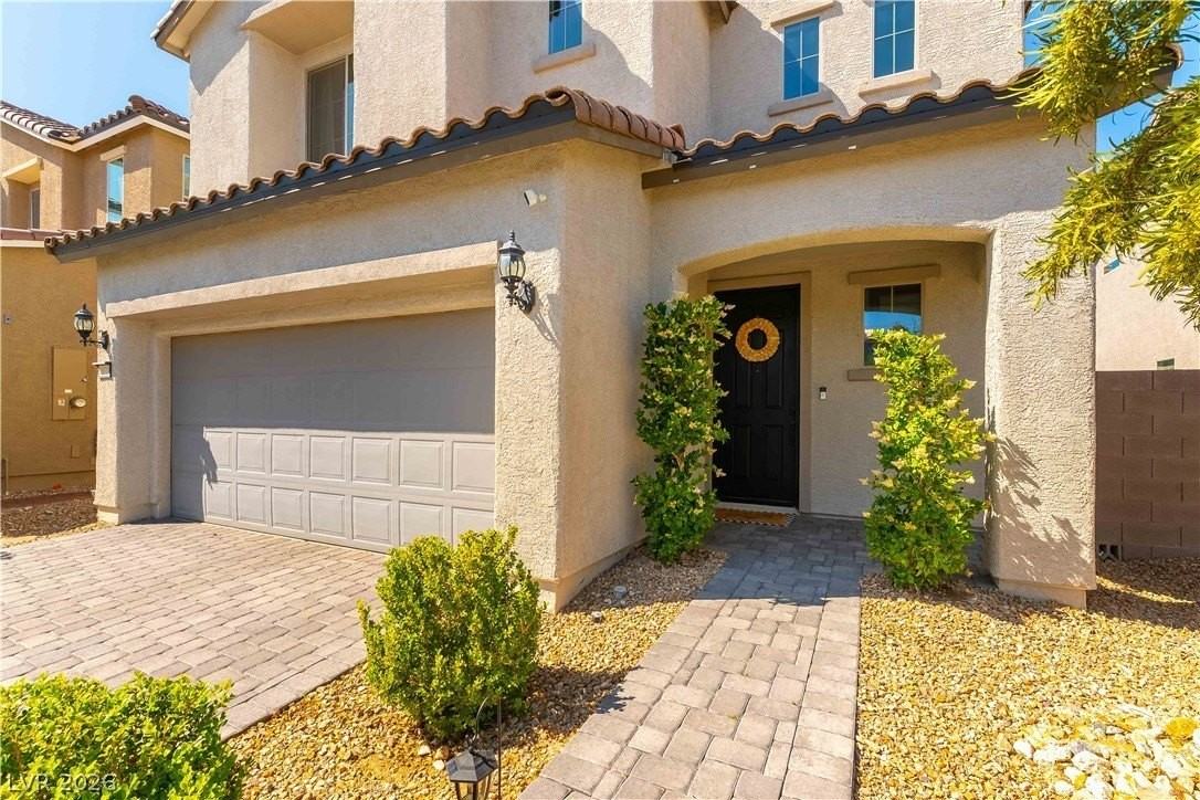 10010 Pasque Flower Ct - Photo 2 of 33