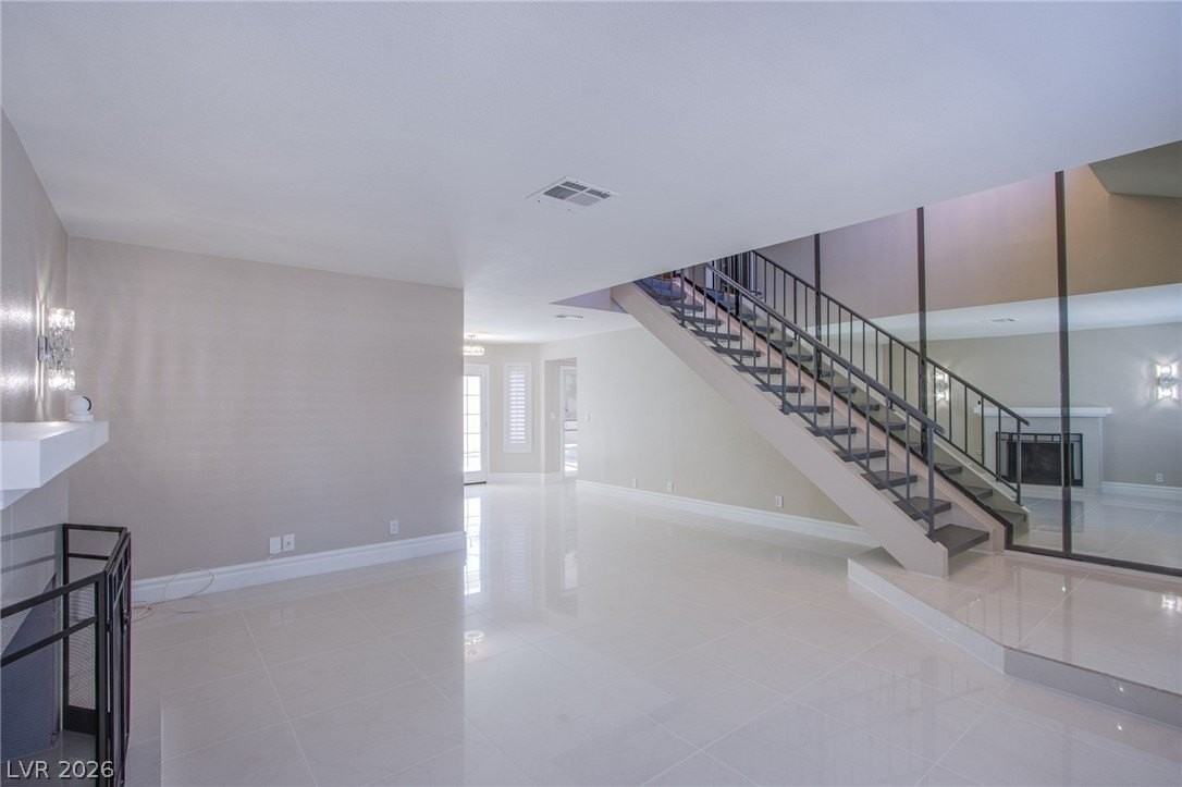 3205 Antilles Ct - Photo 5 of 19