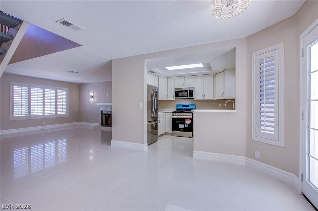 3205 Antilles Ct - Photo 6 of 19