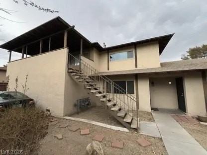 2680 Karen Ave #4 - Photo 3 of 9