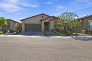 featured image of 96 Sarabeth St