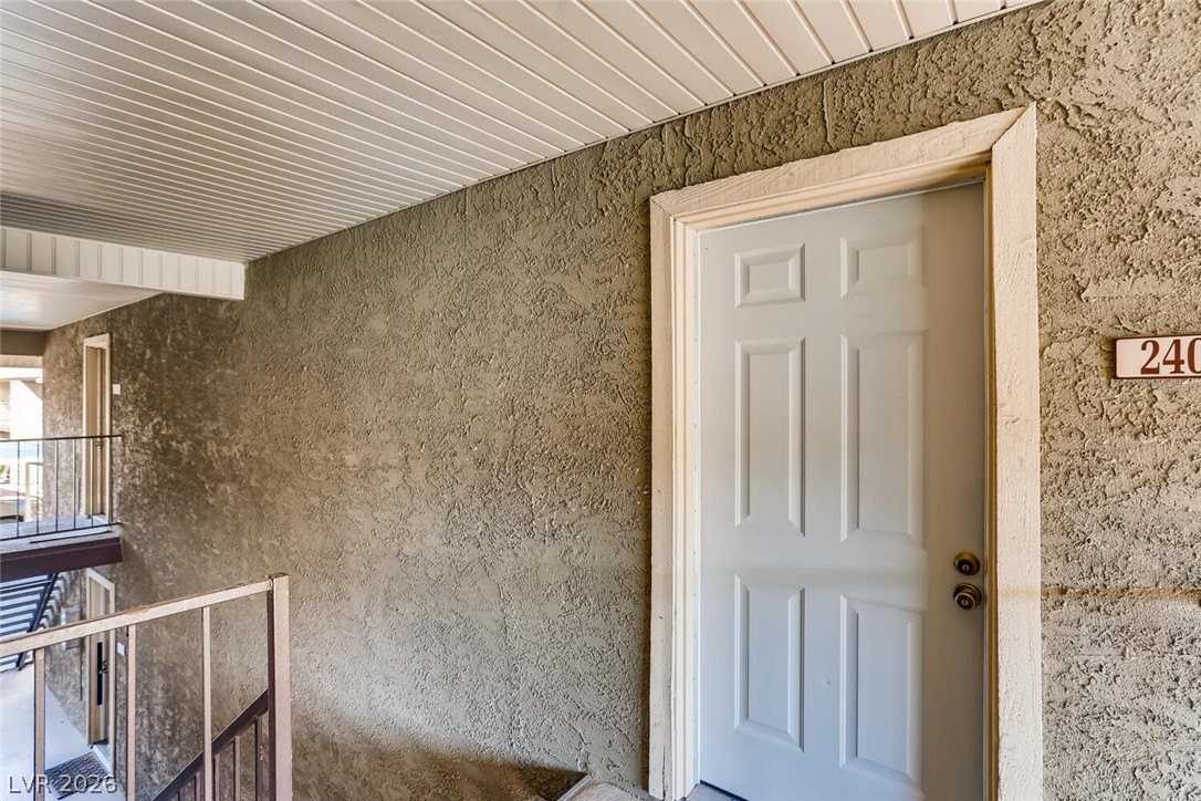 5229 Indian River Dr #240 - Photo 5 of 27