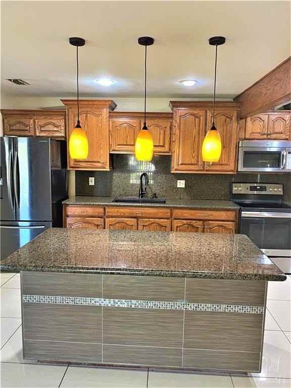 3609 Raquel Ave - Photo 4 of 33