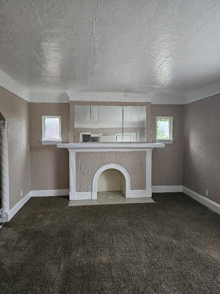 17378 Kentucky St - Photo 3 of 13