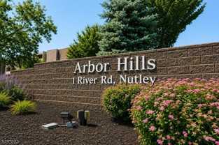 833 Main St Apt E #Apt E - Photo 1 of 1