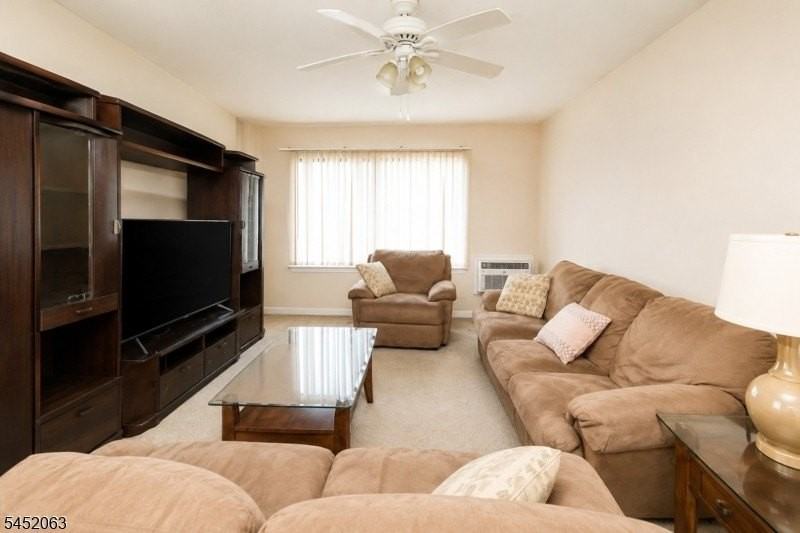 833 Main St Apt E - Photo 7 of 18